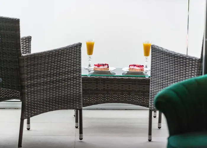 Stunning Luxury Royal Glamour * 杜布罗夫尼克